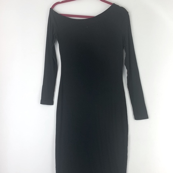 HEARTLOOM Larisa Dress in Black Size S from REVOLVE - Picture 6 of 6